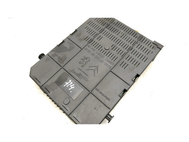 Блок предохранителей 9664059080   Fiat Scudo    