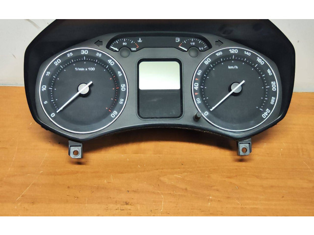 Панель приборов 1Z0920812D, VD1096044   Skoda Octavia Mk2 (1Z)       