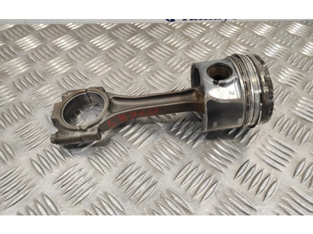 Píst 079215   Seat Altea    CAYC 