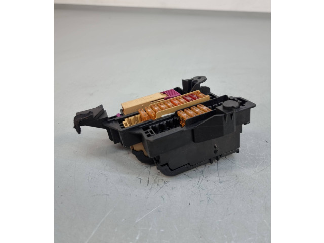 Блок предохранителей 8k2971845b   Audi Q5 SQ5    