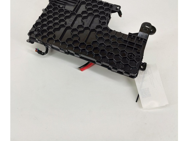 Блок комфорта 156745500C, 149785000D Tesla Model 3