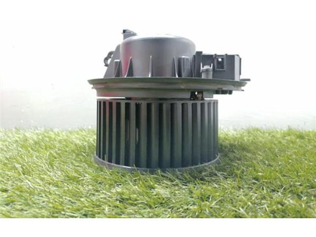 Вентилятор печки 3c1820015q, 3c0907521f Audi A4 Allroad