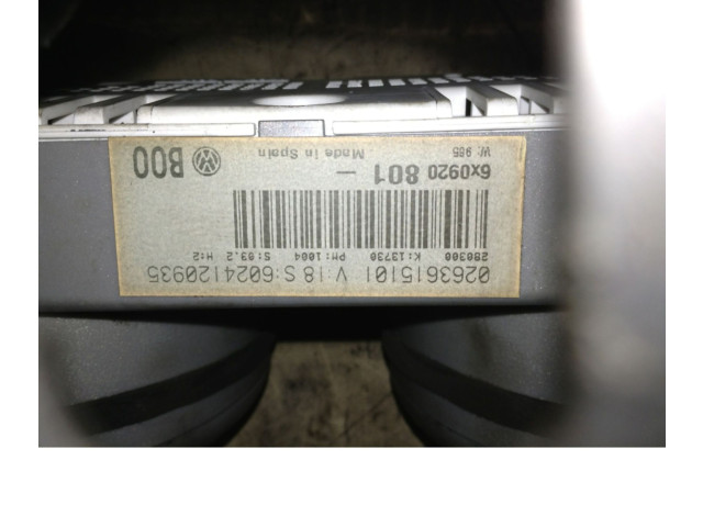 Спидометр (приборный щиток)     Volkswagen Lupo  AUA 