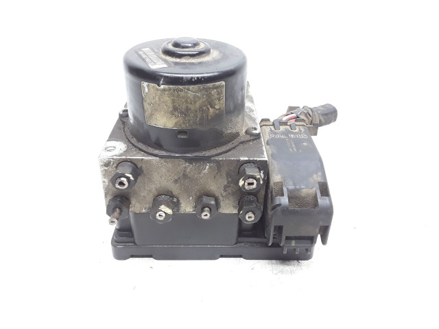 Блок АБС P08671225, 8671224   Volvo  V70  2000 - 2004 года