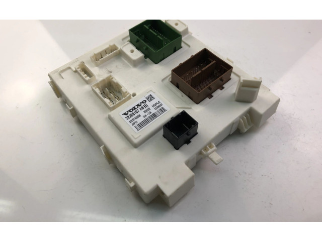 Блок управления 32268107AB Volvo XC40