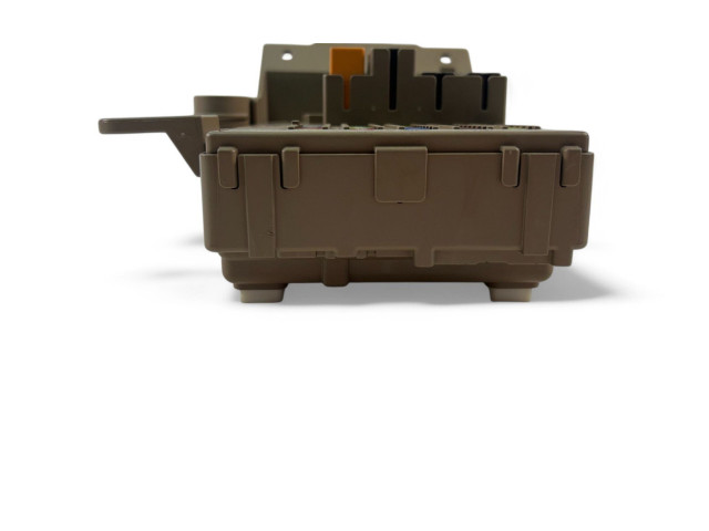 Pojistková skříňka 82201AL352 Subaru Outback (BS) 2015