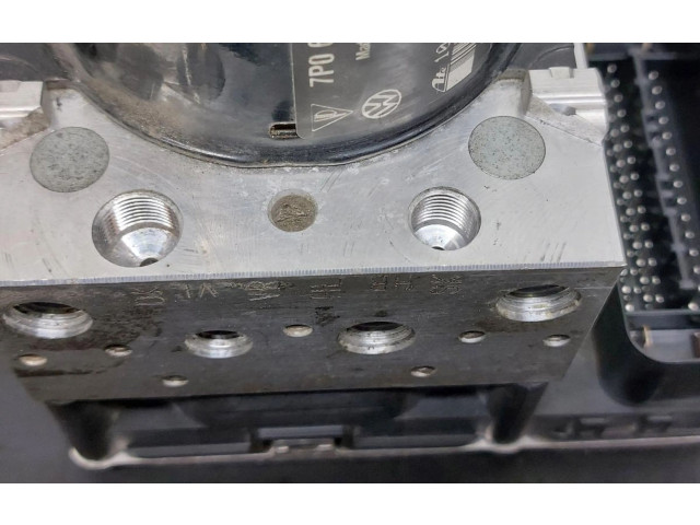 Jednotka ABS 7P0614517P, 10.0212-0946.4 Porsche Cayenne (92A) 2014