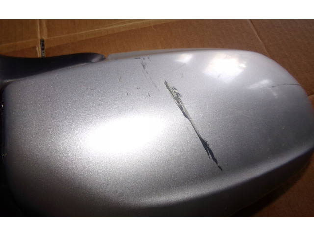 Зеркало электрическое Mazda MPV II LW 1999 - 2007 года