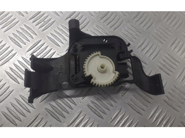 Блок комфорта 6Q0907511A Skoda Fabia Mk1 (6Y)