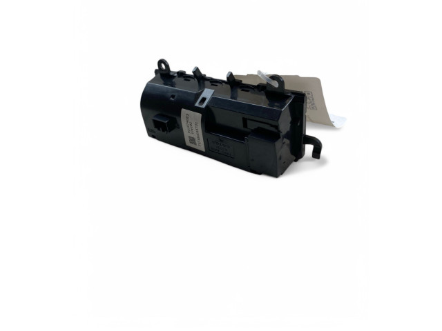 Блок управления климат-контролем 31674023, P31674023   Volvo XC90