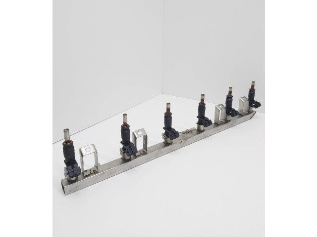 Топливная рампа 7542541, 7542070 BMW 5 E60 E61 для двигателя M57