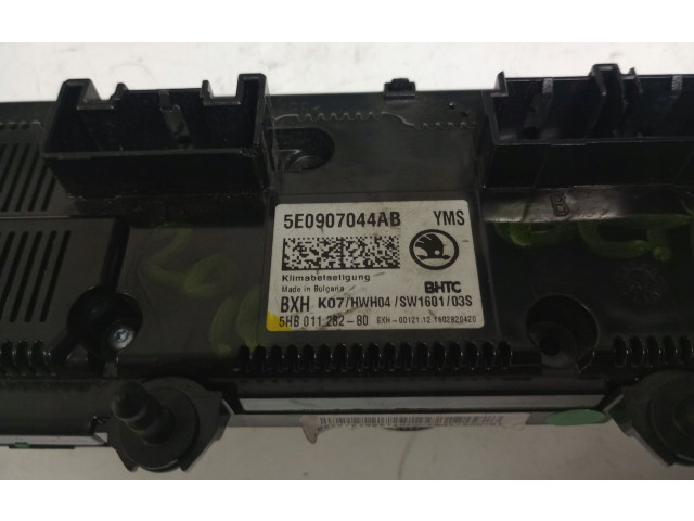 Блок управления климат-контролем 5E0907044AB Skoda Octavia Mk3 (5E)
