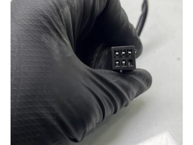 Зеркало электрическое Opel Meriva B 2010 - 2016 года