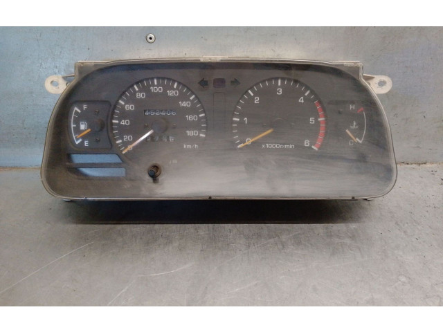 Přístrojová deska Toyota Land Cruiser (J100) 1998 8380060131, 8322060051