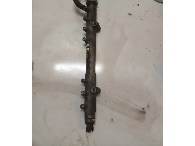 Топливная рампа 30757146, 002353   Volvo V70  