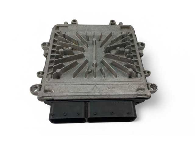 Блок управления двигателем Блок управления 31303095AC, 0281016616   Volvo V70