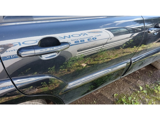 Задняя дверь