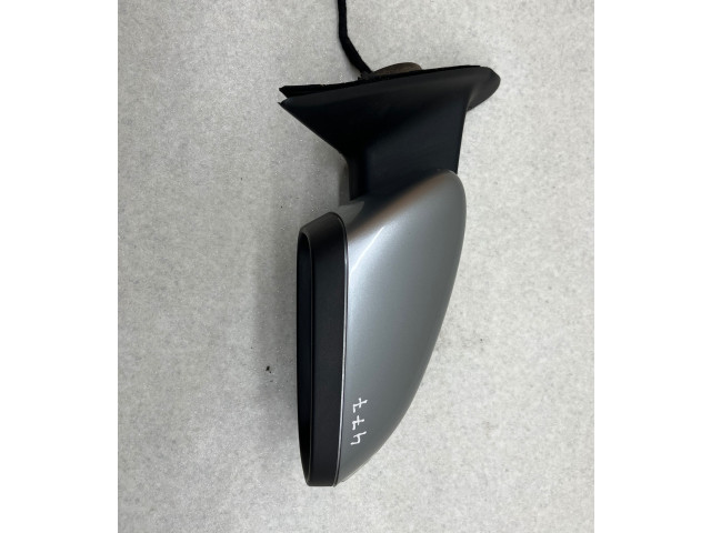 Зеркало электрическое Volvo V70 2005 - 2008 года