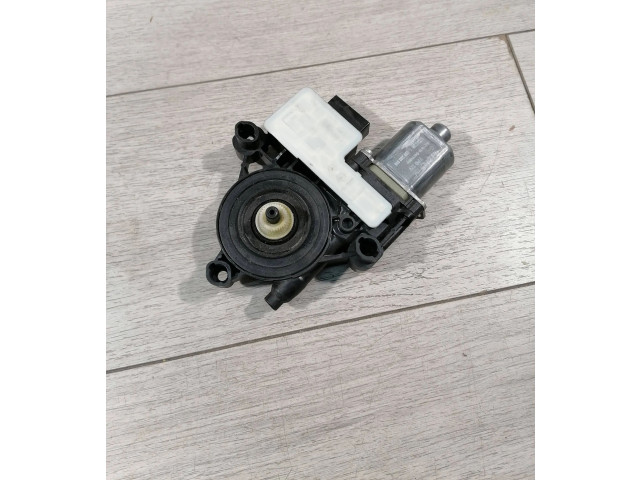 Комплект электрического механизма для подъема окна 5Q0959812E Skoda Octavia Mk3 (5E)