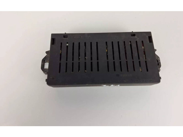 Блок предохранителей 9441776   Volvo XC90    