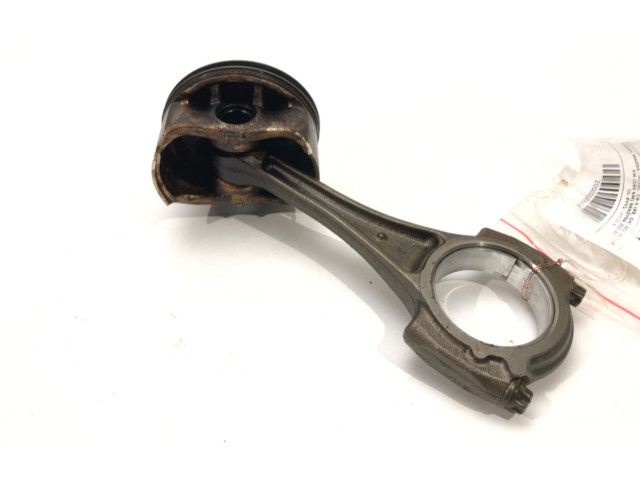 Píst PYY1 Mazda CX-5