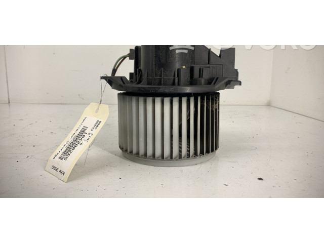 Вентилятор печки    77363824   Fiat Bravo