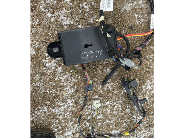 Pojistková skříňka 32142591 Volvo XC60 2022