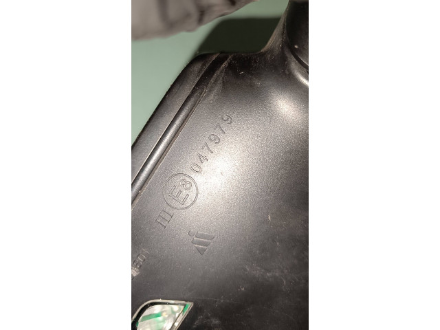 Zpětné zrcátko  Volkswagen Tiguan 2017  047979  