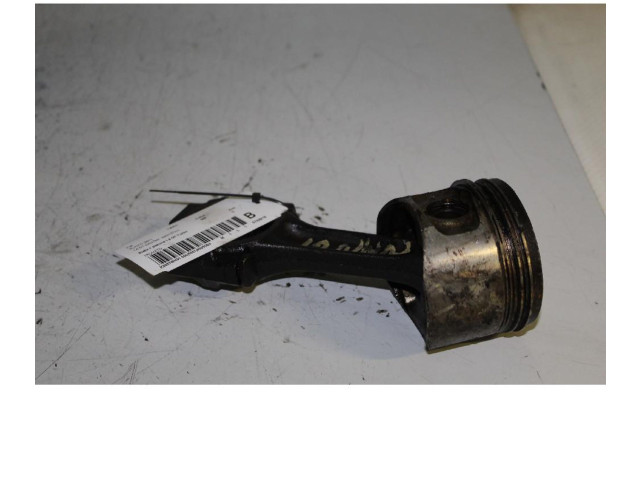 Píst Fiat Punto (176)