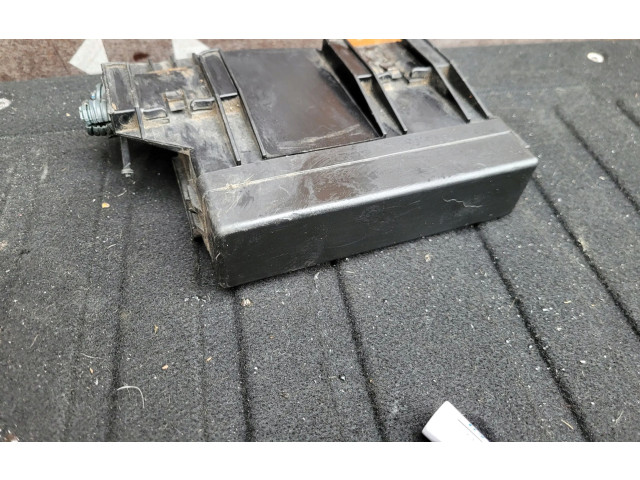 Pojistková skříňka Nissan Murano Z50 2006