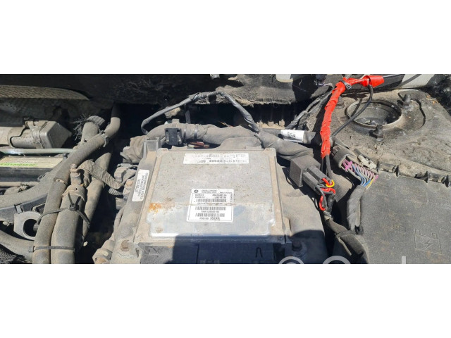 Блок управления двигателя P05150352AF, 28218730   Jeep Patriot