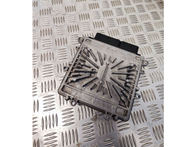 Блок управления двигателя 31272462AA   Volvo S80