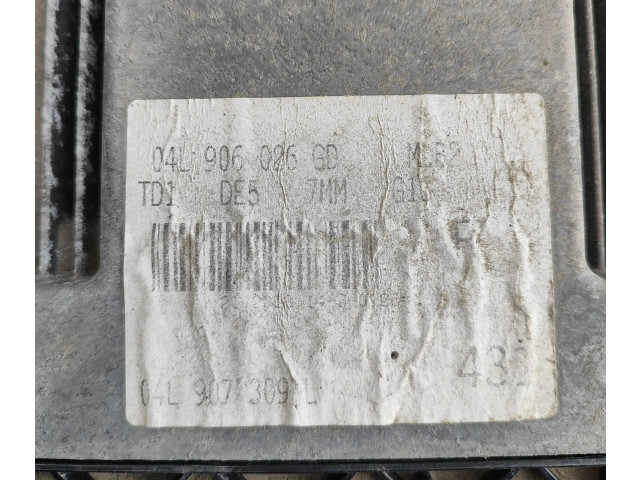 Блок управления двигателя 04L906026GD Audi A5