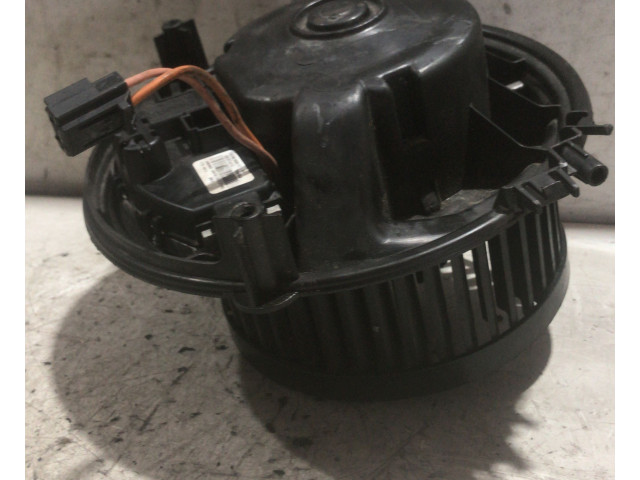 Вентилятор печки    5Q0.907.521.C, 5Q0.907.521.C   Audi A3 S3 8V