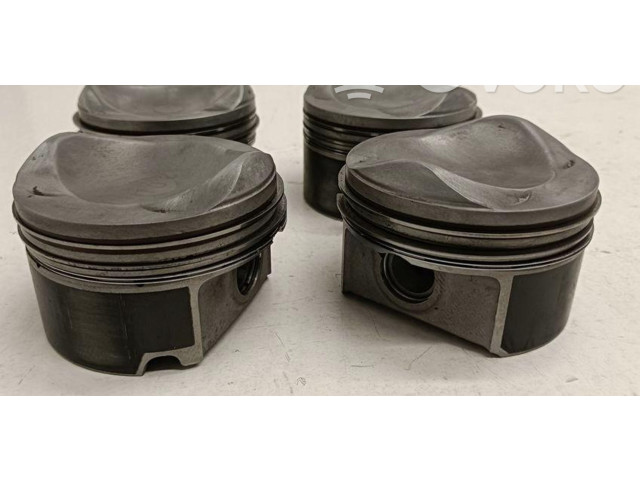  Поршень    Audi A3 S3 8P  