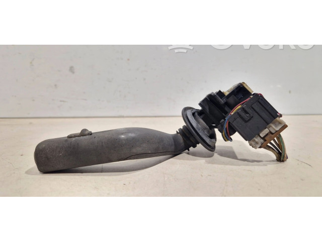 Ручка стеклоочистителей 31394008 Volvo V70