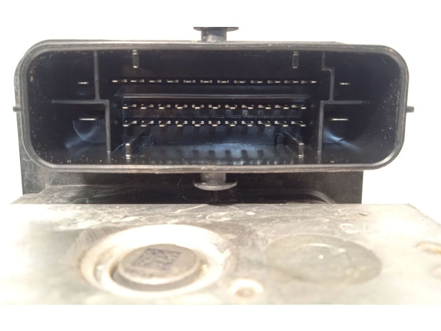 Блок АБС 5Q0614517Q, 5Q0907379R Skoda Octavia Mk3 (5E) 2013 - 2019 года