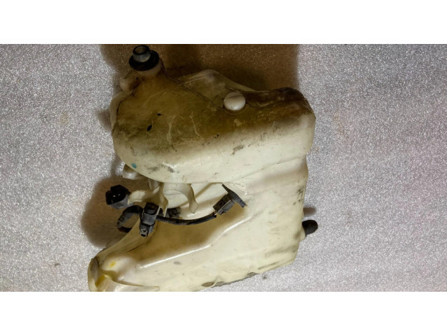 Бачок оконной жидкости