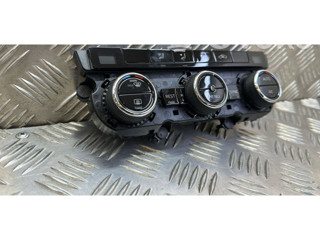 Блок управления климат-контролем 3V0907044CR Skoda Superb B8 (3V)