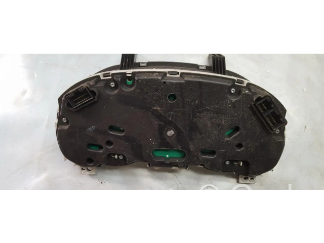 Панель приборов    KIA Rio       