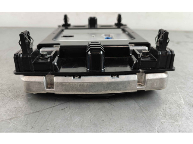 Дисплей 32247465 Volvo XC40