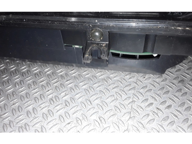 Přístrojová deska Seat Alhambra (Mk1) 2003 7M7920800C