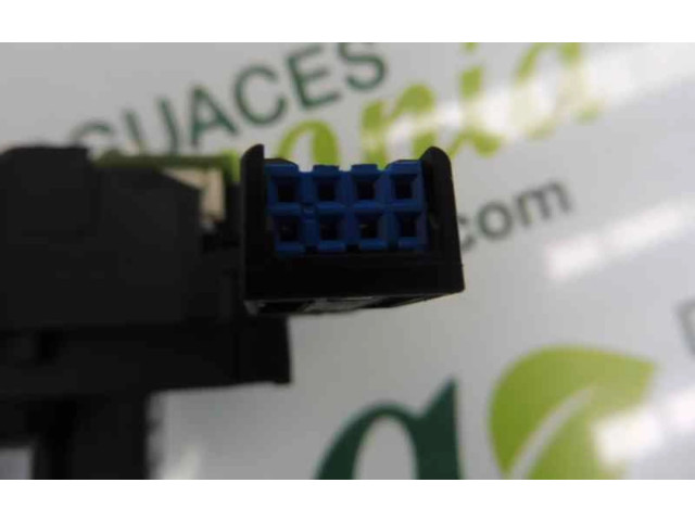 Ручка стеклоочистителей 1K0953519A   Volkswagen Golf SportWagen