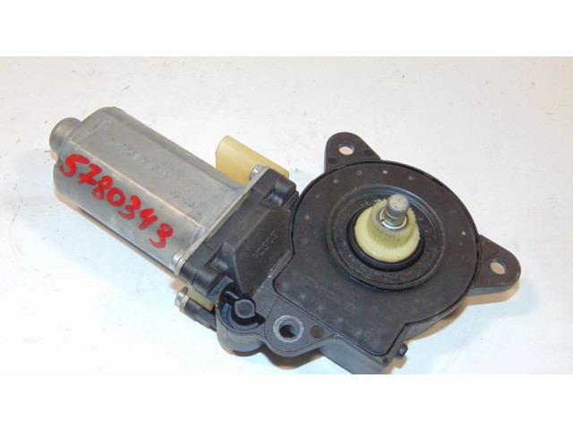 Передний двигатель механизма для подъема окон