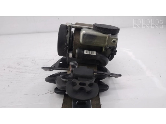 Задний ремень безопасности