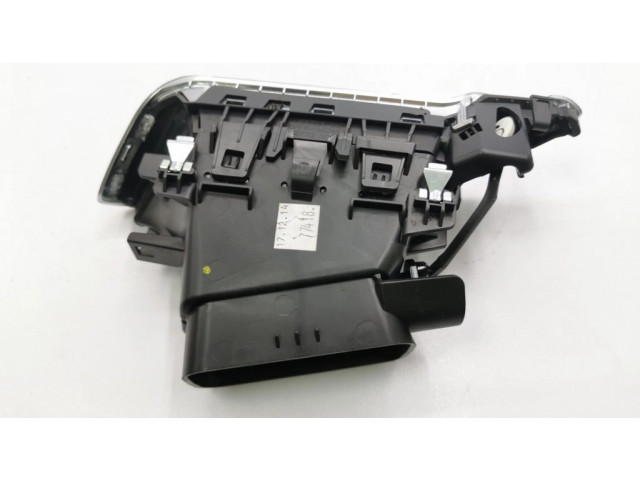 Боковая воздушная решётка