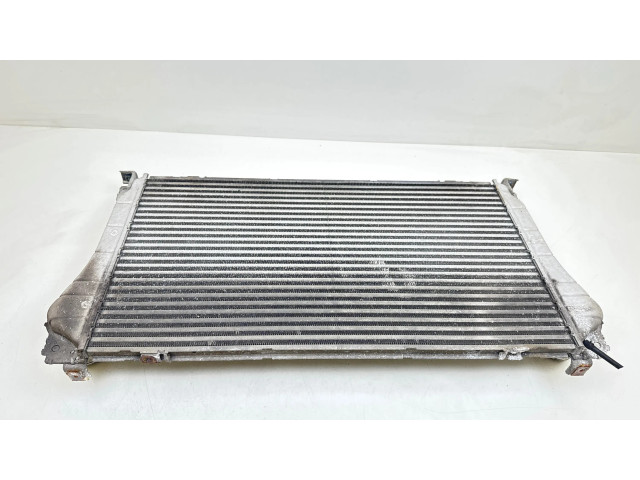 Интеркулер  JD1271003521, 0R040   Toyota Verso 2.0