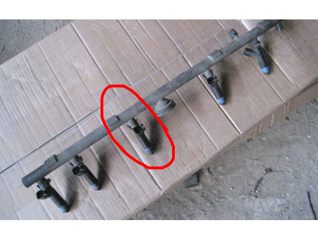 Injektor Einspritzdüse 04854181    Jeep Grand Cherokee (WJ)  ERH 