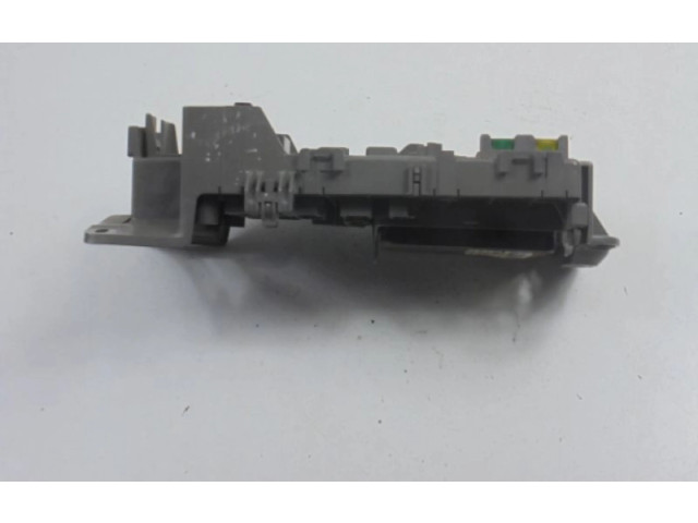 Блок предохранителей 38600-SM4-X01, 38600-SM4-X01 Honda Prelude