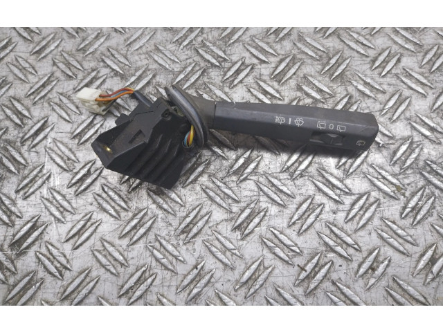 Ручка стеклоочистителей    Volvo V70